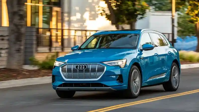 Foto - Audi Bakal Uji Coba Mobil Tanpa Pengemudi Bulan Depan