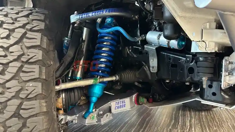 Foto - Tim Asal Indonesia Berlaga Di AXCR 2023 dengan SUV Bermesin V8