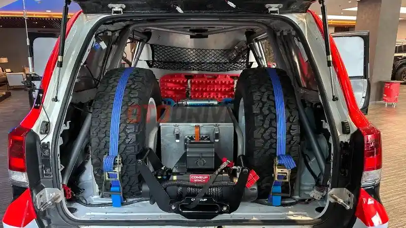 Foto - Tim Asal Indonesia Berlaga Di AXCR 2023 dengan SUV Bermesin V8