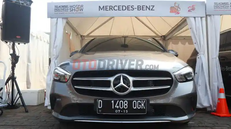 Foto - FIRST DRIVE: Mercedes-Benz B200 Progressive Line 2019