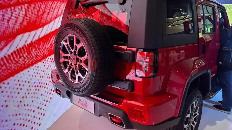 Foto - Tertarik BAIC BJ40Plus? Angsuran Bulanannya Mulai Rp 12 Juta-an