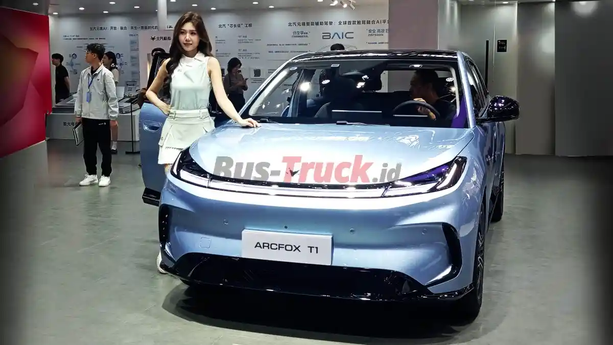 Berita - Mencoba BAIC Arcfox T1, Mobil EV Rp 200 Jutaan Yang Ke Indonesia Tahun Depan