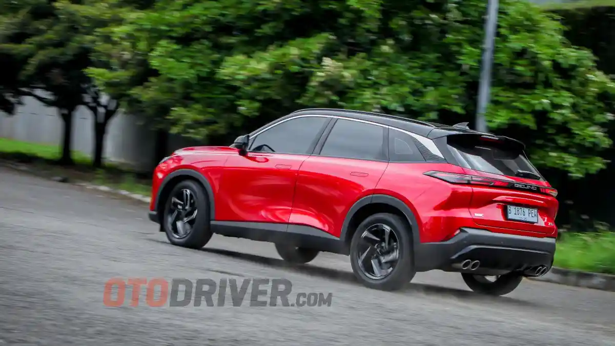 Foto - BAIC X55 II SUV Crossover Bertorsi Tertinggi Di Kelasnya