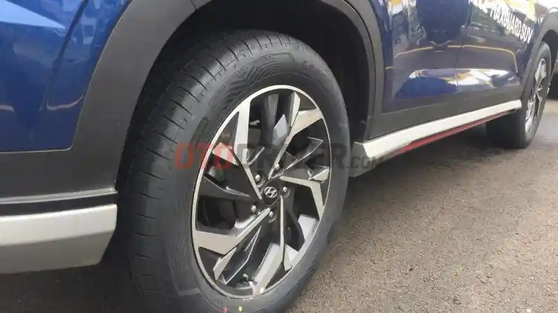 Tips - Penyebab Ban Mobil Tidak Habis Secara Merata