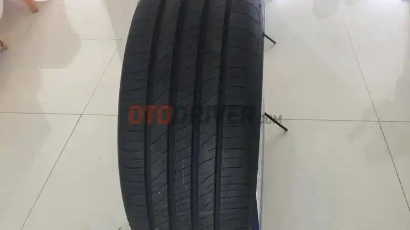 Tips - Mobil Lama Tak Digunakan Bisa Rusak Ban? Ini Jawabannya