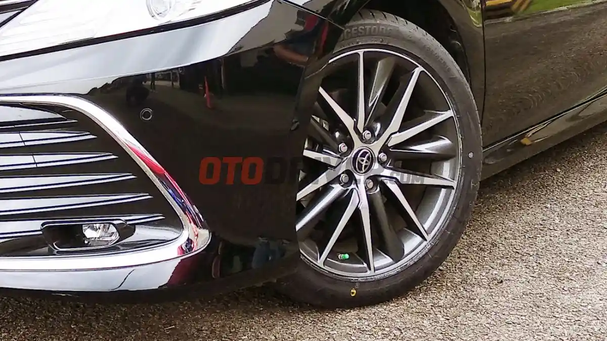 Foto - Pentingnya Periksa Ban Setelah Digunakan Jarak Jauh