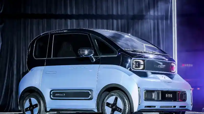 Mobil Listrik - Baojun E300 Jadi Mobil Listrik Termurah, Begini Spesifikasinya