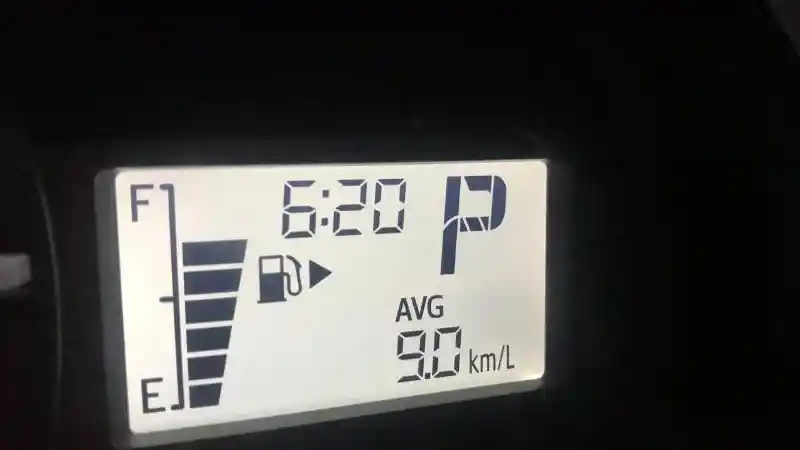 Foto - Jajal New Veloz dari Yogyakarta ke Semarang, Berapa Konsumsi BBM-nya?