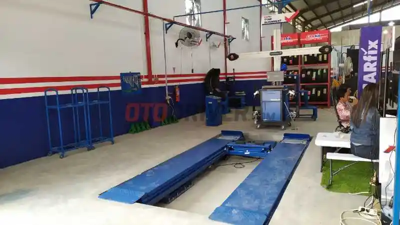 Foto - Siap Saingi Bengkel Resmi, CARfix Lebarkan Sayap ke Tangerang