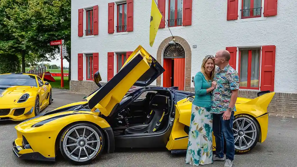 Berita - Sayang Istri, Boss Google Beri Hadiah Ferrari FXX K Buat Istri