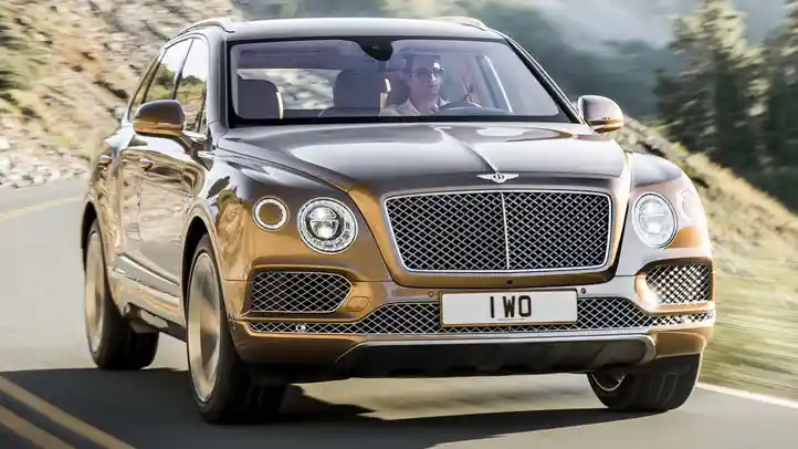 Foto - Bentley Bentayga Diperkenalkan Di Indonesia Pekan Depan, Ini Perkiraan Harganya 