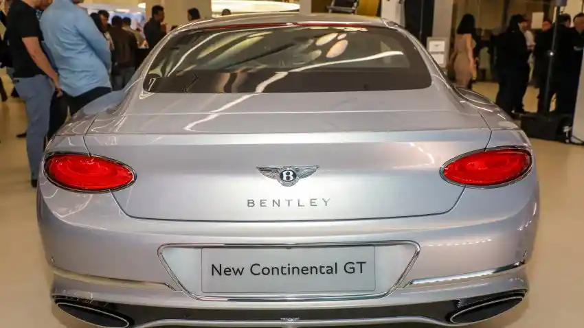 Foto - Bentley Continental GT Muncul di Malaysia, Sentuh RP 6 Miliar dan 620 DK