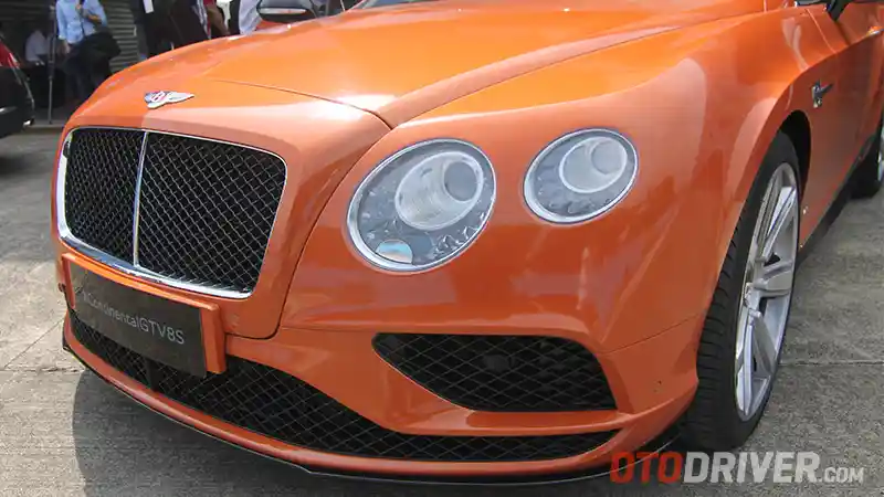 Foto - FIRST DRIVE: Bentley Continental GT V8 S