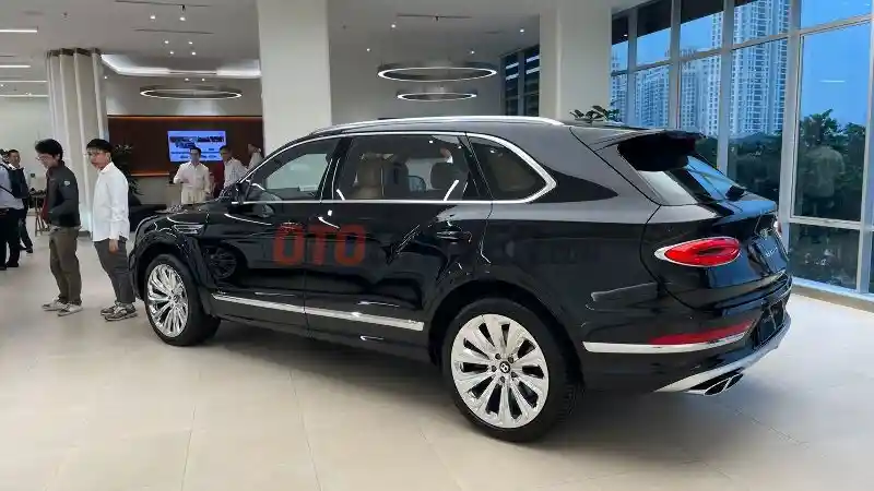 Foto - Bentley Tawarkan Dua Program Aftersales Baru Untuk Konsumennya