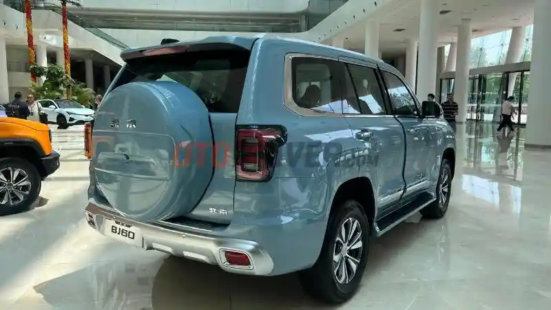 Foto - Ini Dia BAIC BJ60, Lawan Tangguh Dari GWM Tank 500