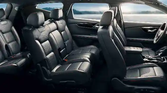 Foto - Chevrolet Blazer 7 Penumpang Resmi Dipasarkan di Cina