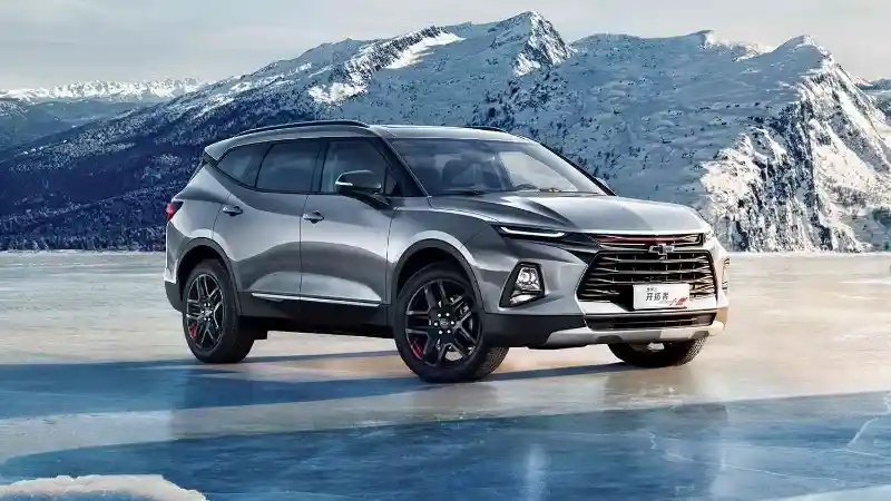 Foto - Chevrolet Blazer 7 Penumpang Resmi Dipasarkan di Cina