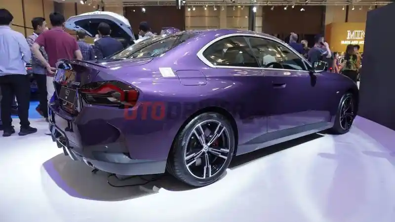 Foto - Tes Lengkap BMW 220i Coupe, Intip Keunggulannya