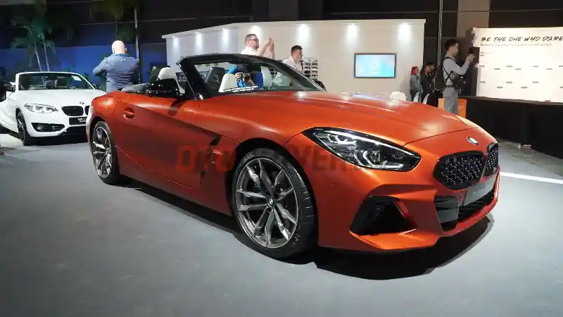 Berita - EKSKLUSIF DARI SINGAPURA: BMW Perkenalan Banyak Mobil Baru di Acara Ini