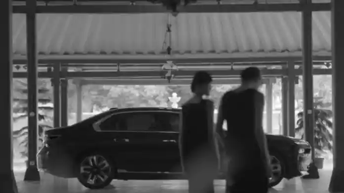 Foto - Putra Prabowo Subianto dan Karya Monumentalnya Di BMW Seri 7 Individual