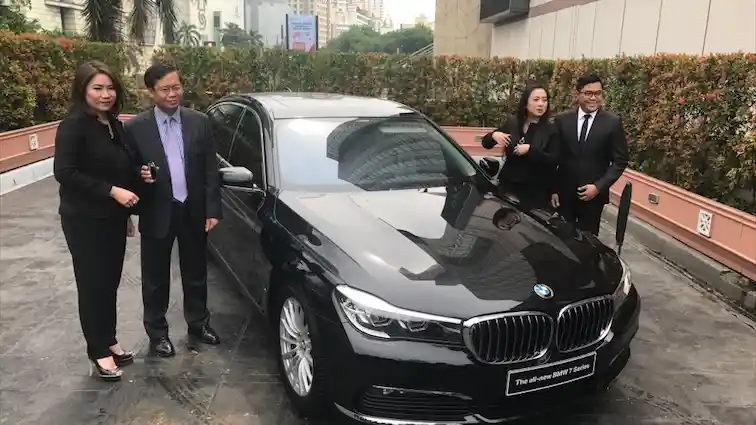 Berita - Mobil Dinas BMW Kini Semakin Mudah Didapat Konsumennya