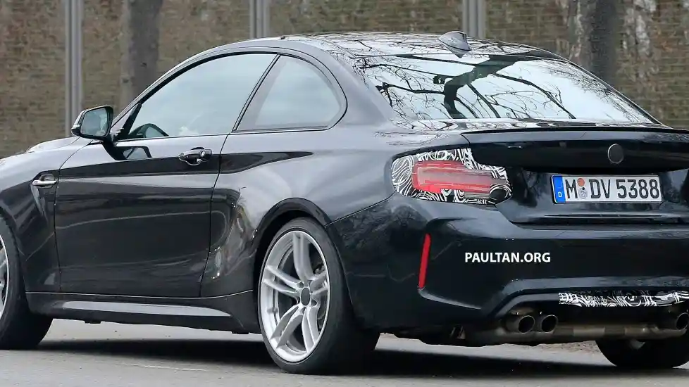 Foto - SPY SHOT: BMW M2 2018 Yang Makin Gahar 