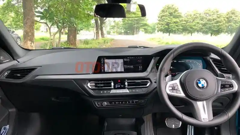 Foto - FIRST DRIVE: BMW M235i Gran Coupe xDrive