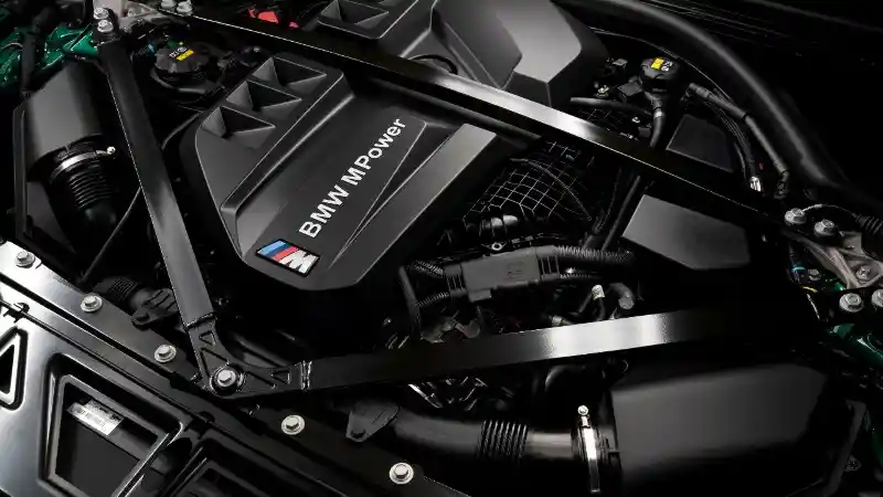 Foto - BMW M3 Dan M4 Competition Resmi Melenggang Di Indonesia