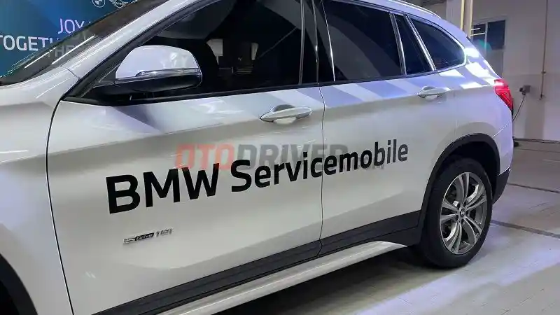 Foto - BMW Roadside Assistance Bikin Mudik Jadi Lebih Tenang