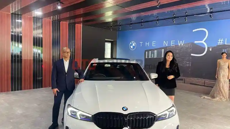 Berita - BMW Luncurkan Seri-3 Terbaru, Harga Mulai Rp 900 Jutaan
