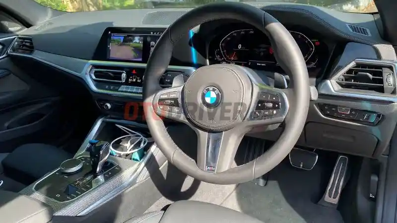 Tips - Kiat-Kiat Agar Setir Mobil Tidak Gampang Belel