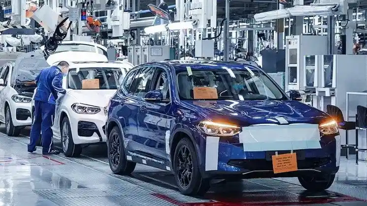 Berita - Akan Ada SUV Listrik BMW Terbaru di Cina