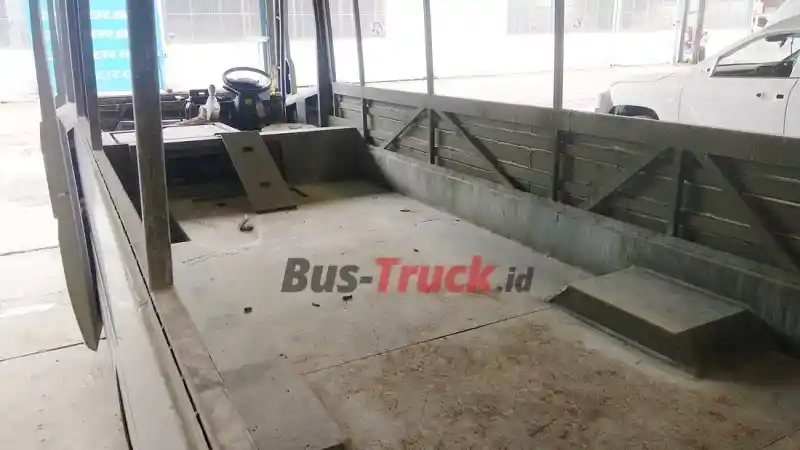 Foto - Inilah Yang Membuat Neo Grantour Jadi Microbus Rasa Medium Bus