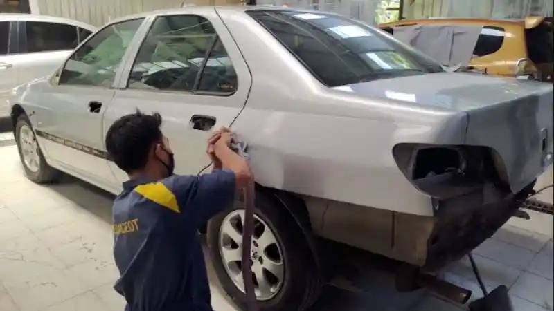 Foto - Perbaiki Bodi di Bengkel Resmi Peugeot tapi Tetap WFH. Bagaimana Bisa?
