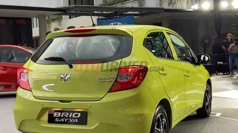 Foto - Naik Rp 1,5-10 Jutaan, Inilah Peningkatan Yang Terjadi Pada Honda Brio RS dan Satya