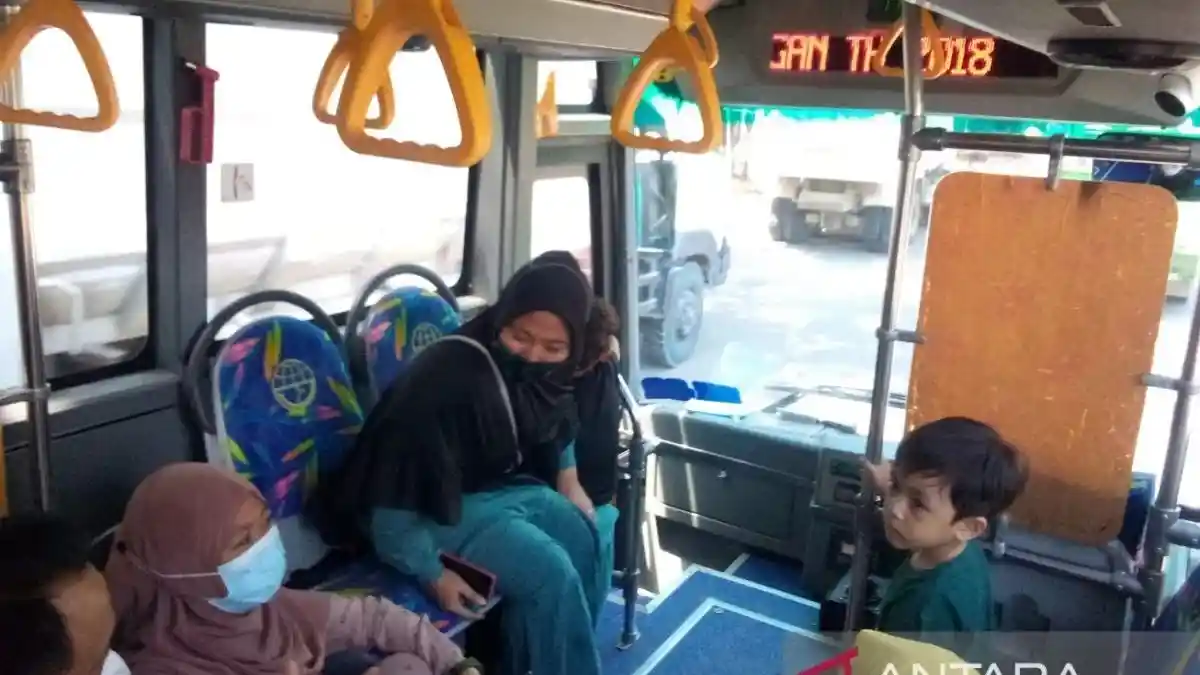 Berita - Cirebon Kini Makin Dirambah Bus Kota