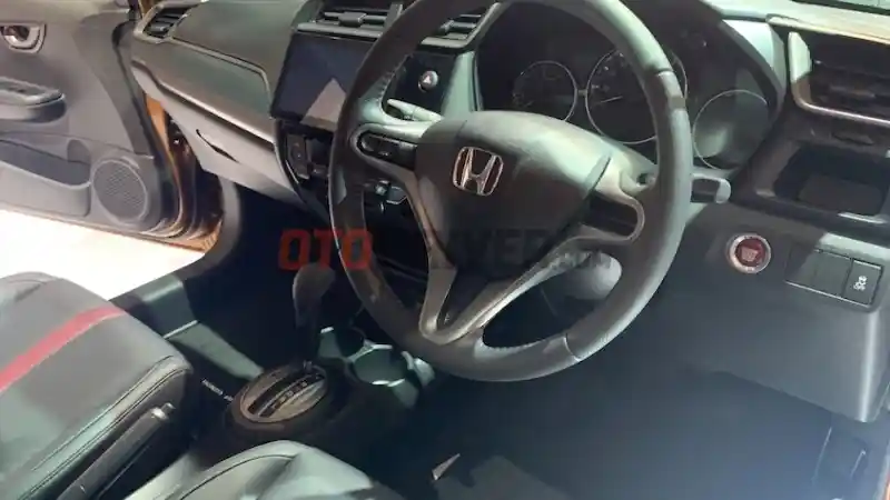 Foto - Honda BR-V Facelift Meluncur, Tipe Tertinggi Naik RP 5 Juta