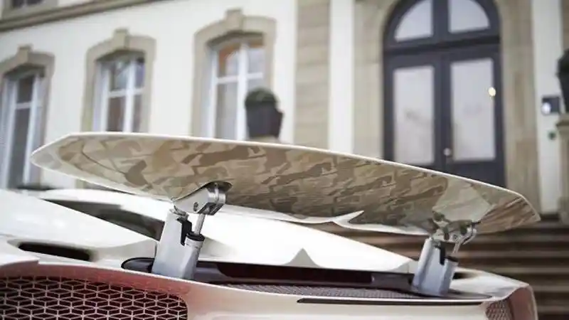 Foto - Hasil Kolaborasi Bugatti dengan Produsen Barang Mewah Hermes