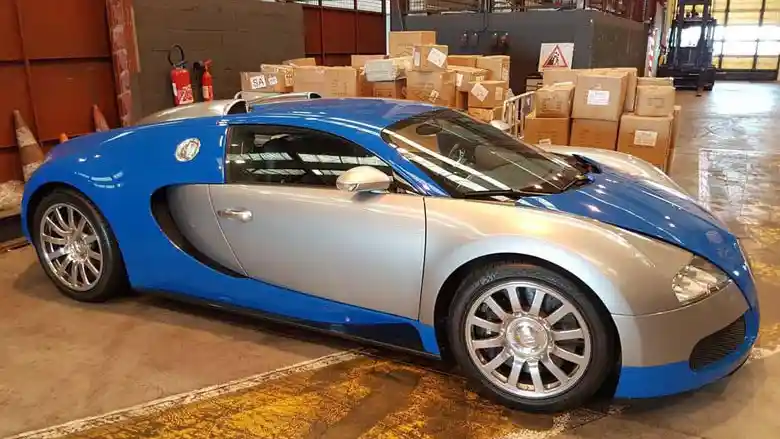 Berita - Bugatti Veyron Masuk Ke Indonesia Tanpa Bisa Dimiliki