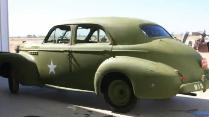 Foto - Ini Mobil Yang Memicu Terjadinya Pertempuran 10 November