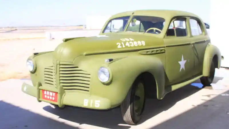 Foto - Ini Mobil Yang Memicu Terjadinya Pertempuran 10 November