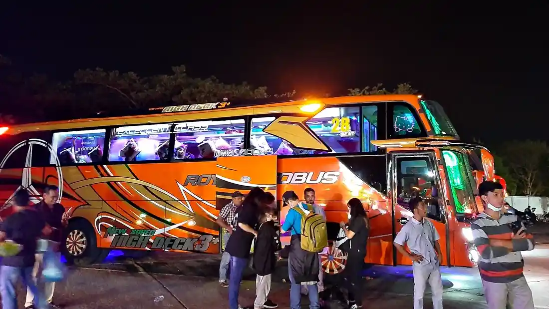 Berita - Polres Aceh Barat Tes Urine Driver Bus 