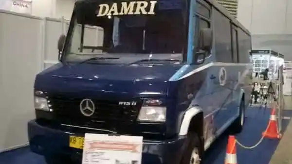 Foto - Apa Itu Mercedes-Benz Vario?