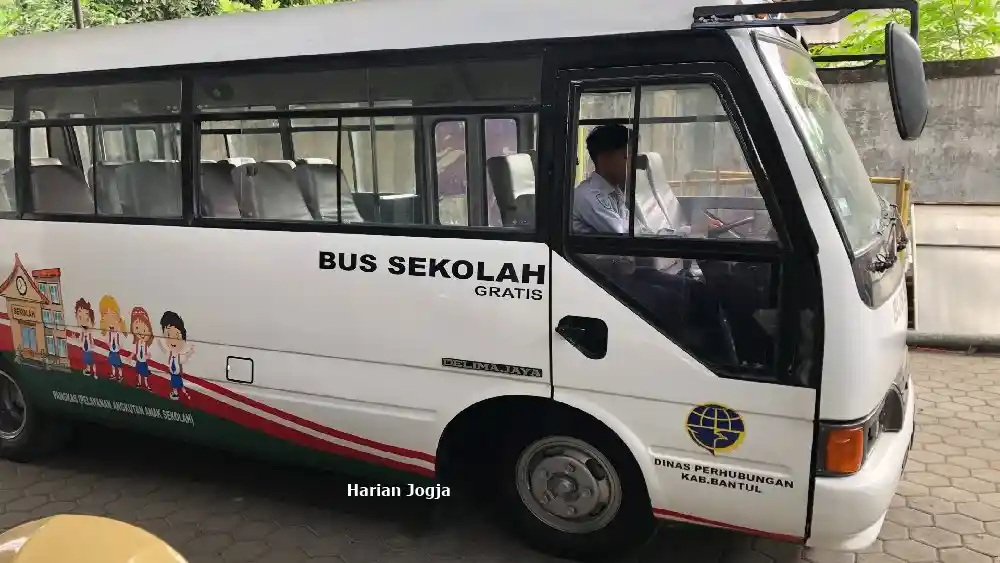 Berita - Kabupaten Bantul Akhirnya Rilis Bus Sekolah 