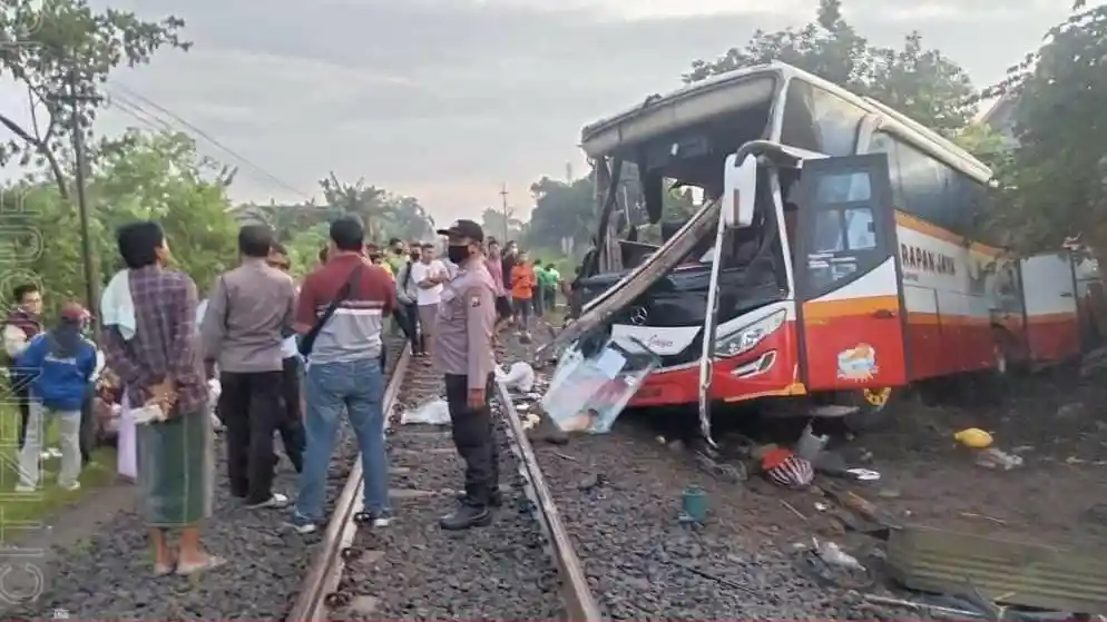 Berita - Sebanyak 311 Perlintasan Tanpa Pintu Sudah Ditutup, Masih Terjadi Kecelakaan Di 2022