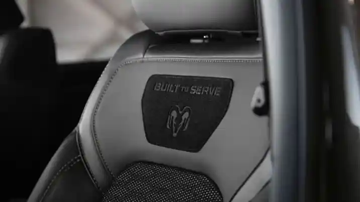 Foto - Ram Rilis Pikap Edisi Khusus, Bertema Tentara US Air Force