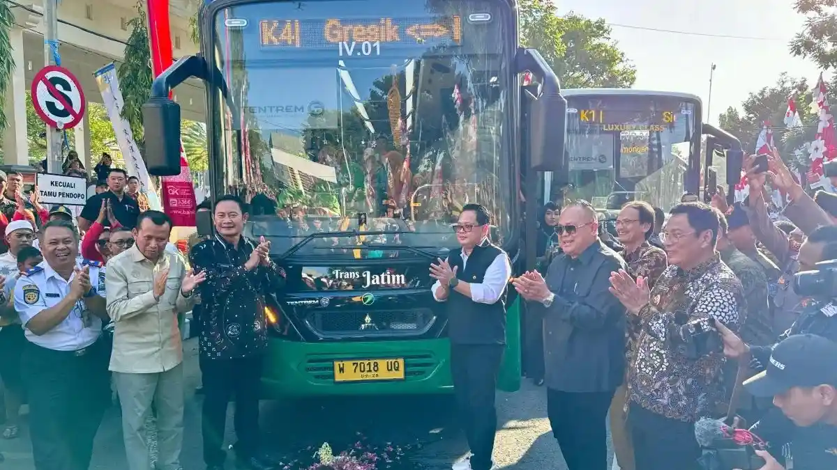 Berita - Bus Trans Jatim Buka Koridor 4, Nge-line Gresik-Lamongan