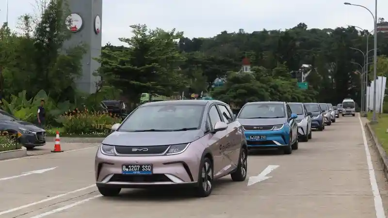 Foto - Penghargaan Mobil Listrik Terbaik Di Jepang Justru Disabet Oleh Merek Cina