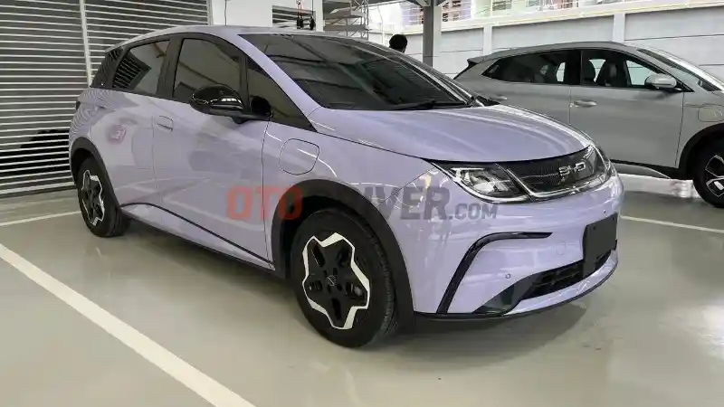 Berita - BYD Dolphin Siap Hadang Pasar Mobil Listrik Entry Level Indonesia