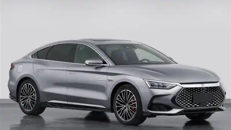 Foto - Intip Spesifikasi Dua Sedan Listrik Terbaru Milik BYD